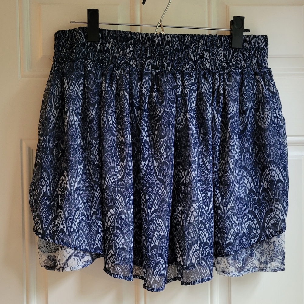 Converse One Star Mini Skirt, Layered Blue Floral with Smocked Waist, 10, EUC